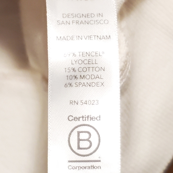 Athleta Cropped Funnel Neck Turtleneck Top in Nirvana SP-2019 - Picture 6 of 7